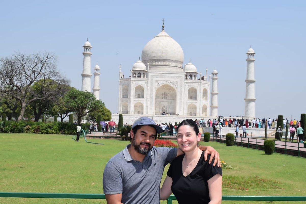 Taj Mahal Tour by Gatimaan Express from Delhi